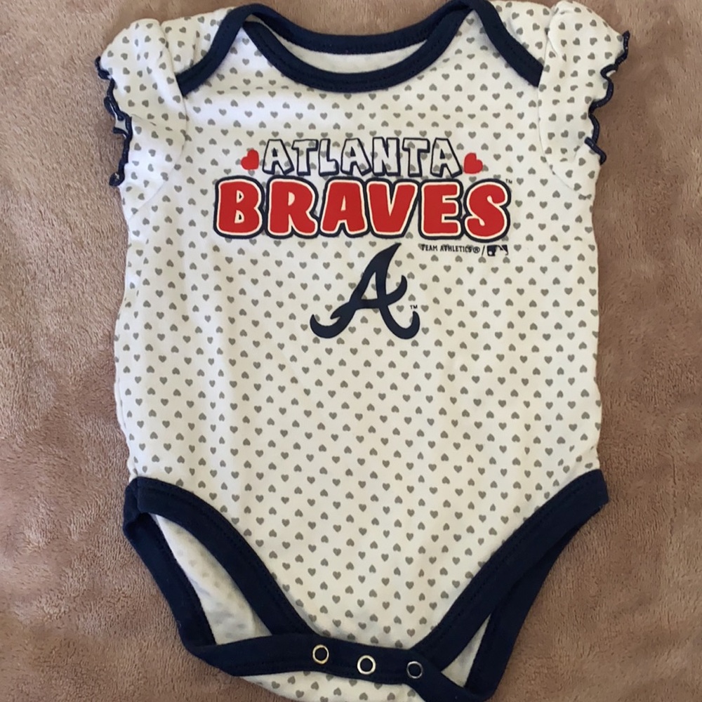 Atlanta Braves brand new 0-3 months onesies